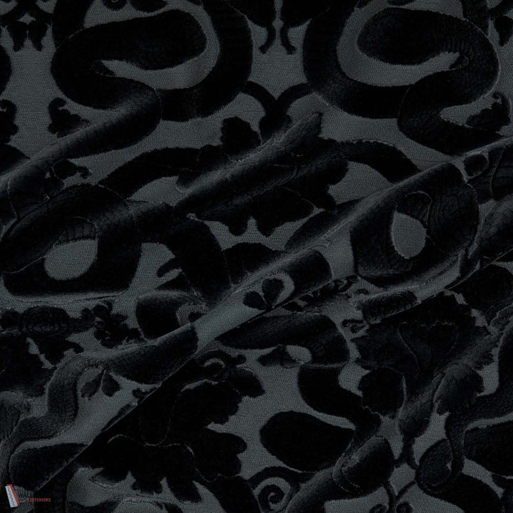 Anaconda Cut Velvet stof-House of Hackney-fabric-Noir-Meter (M1)-Selected-Wallpapers-Interiors