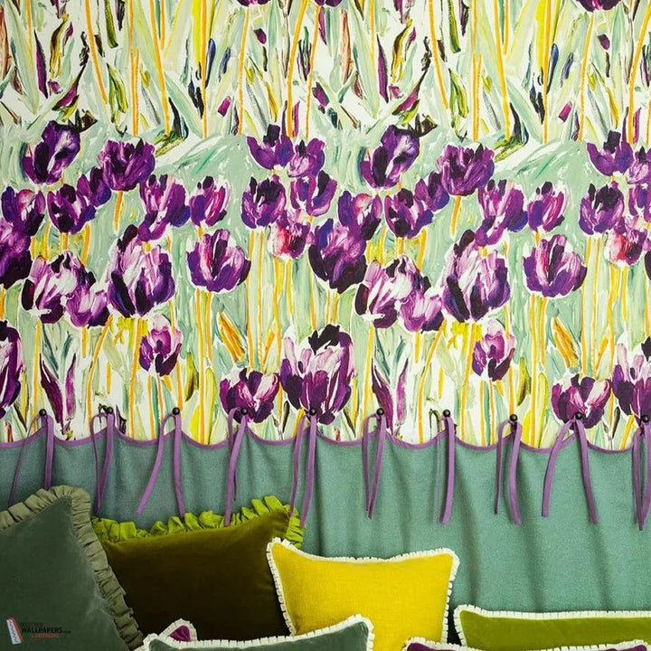 Black Tulips behang-Pierre Frey-wallpaper-tapete-Selected-Wallpapers-Interiors