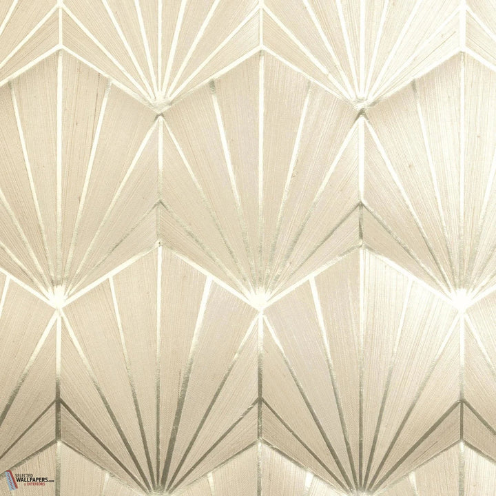 Majeste behang-Casamance-wallpaper-tapete-Beige Sable Or-Meter (M1)-Selected-Wallpapers-Interiors