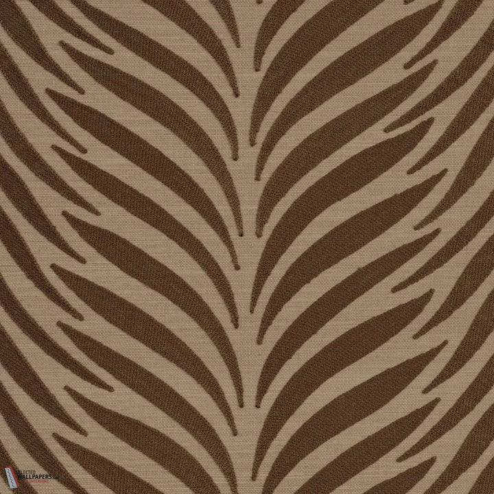 Ornementa behang-Casamance-wallpaper-tapete-Tabac Naturel-Rol-Selected-Wallpapers-Interiors