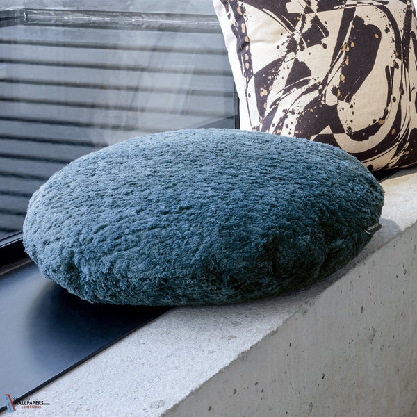 Stroke Kussen-Kirkby Design-Kissen-Cushion-Selected Interiors
