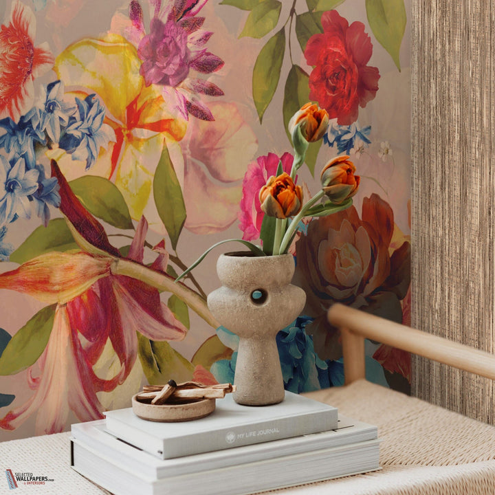 The Floret behang-Daisy James-wallpaper-tapete-Selected-Wallpapers-Interiors